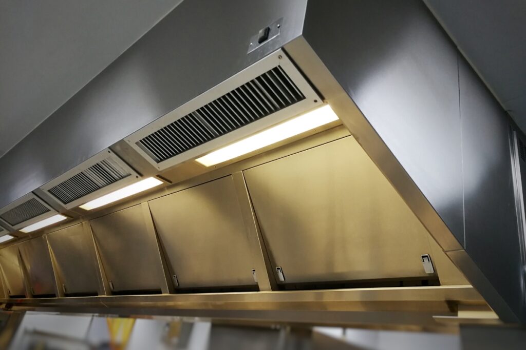 Restaurant Ventilation & Exhaust Hood Systems - staatsac.com